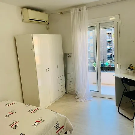 Relaxing Confortable Homestay Valencia